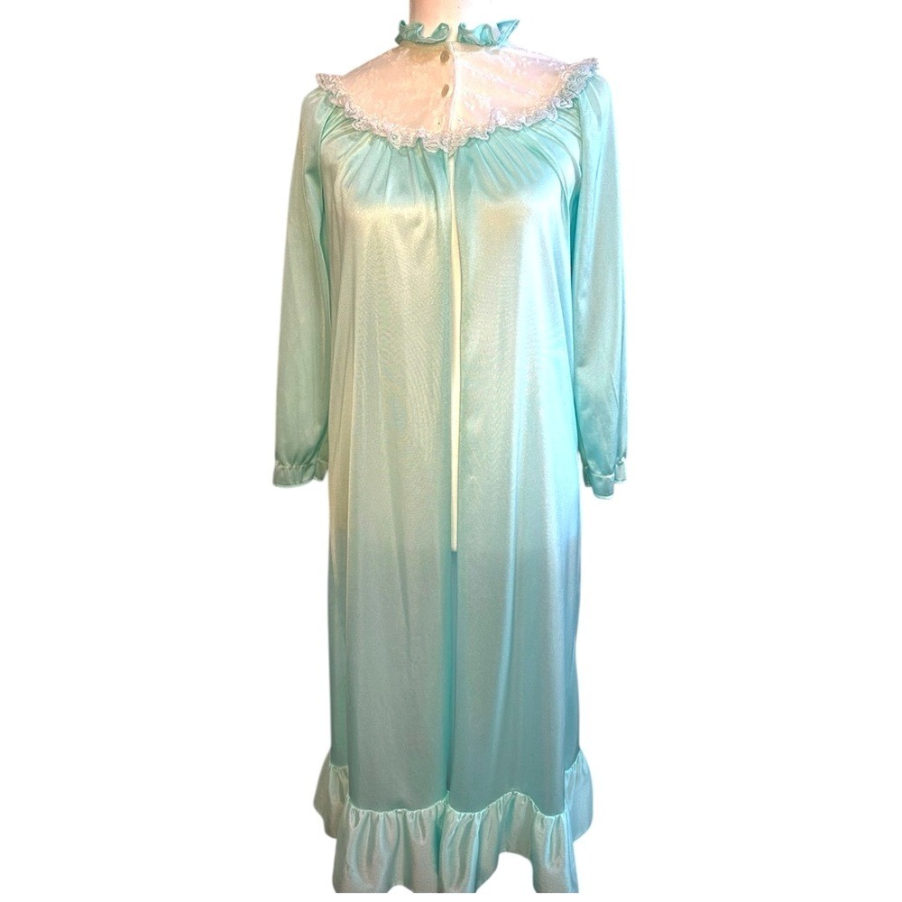 Vintage Her Majesty Little Girls Size 8 Nightgown Blue White Lace Long Dress